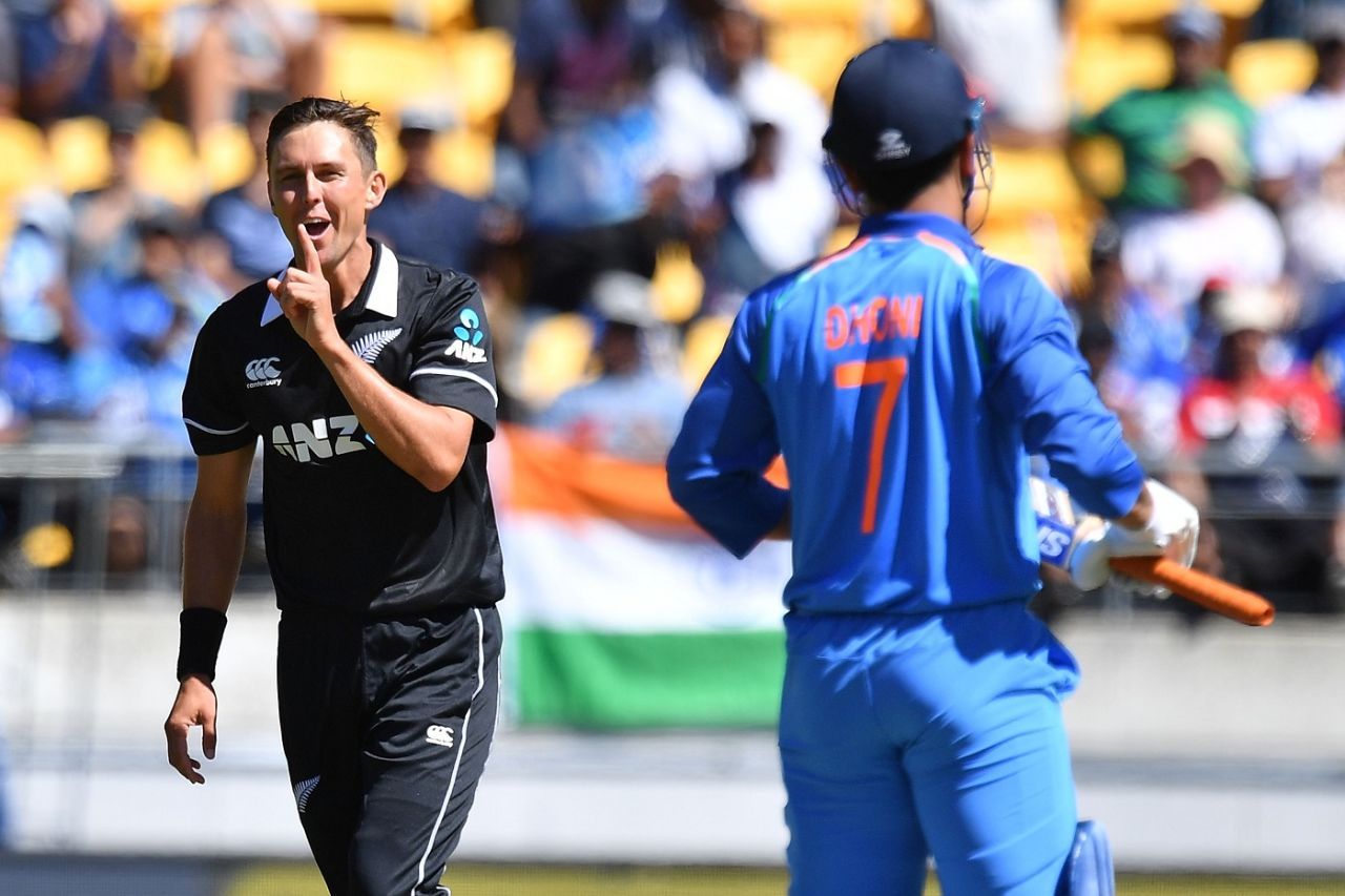 Trent Boult celebrates dismissing MS Dhoni, New Zealand v India, 5th ODI, Wellington, February 3, 2019