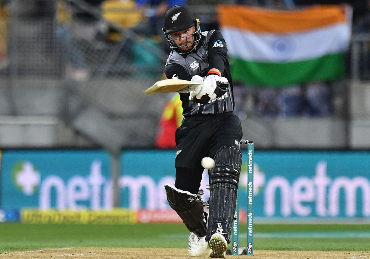 Tim Seifert goes for a pull, New Zealand v India, 1st T20I, Wellington, February 6, 2019