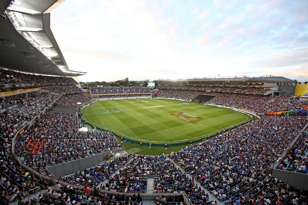 A view of Eden Park, nearly filled to capacity with fans, New Zealand v India, 2nd T20I, Auckland, February 8, 2019