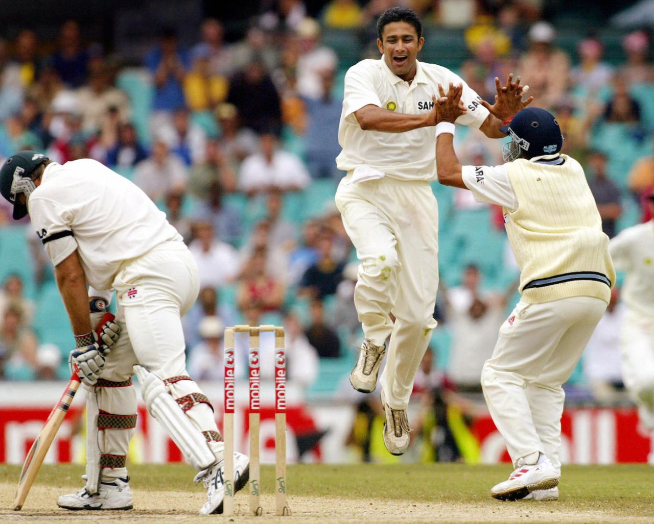 Anil Kumble struck for India, sending Matthew Hayden back, Australia v India, 4th Test, Sydney, 5th day, January 6, 2004