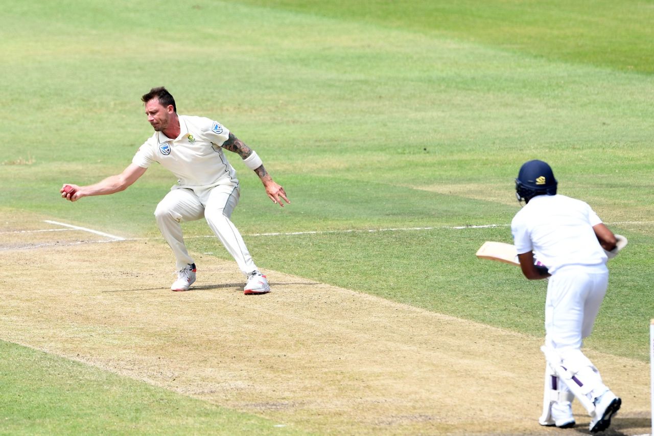 Niroshan Dickwella is caught and bowled by Dale Steyn, South Africa v Sri Lanka, 1st Test, Durban, 4th day, February 16, 2019