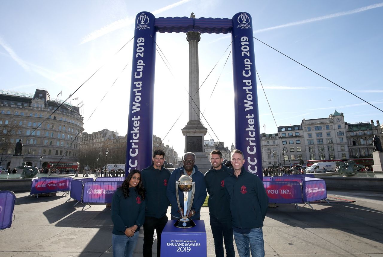 Isa Guha, Alastair Cook, Clive Lloyd, James Anderson and Graeme Swann  pose with the World Cup during a promotional event in front of Nelson's Column, London, February 19, 2019