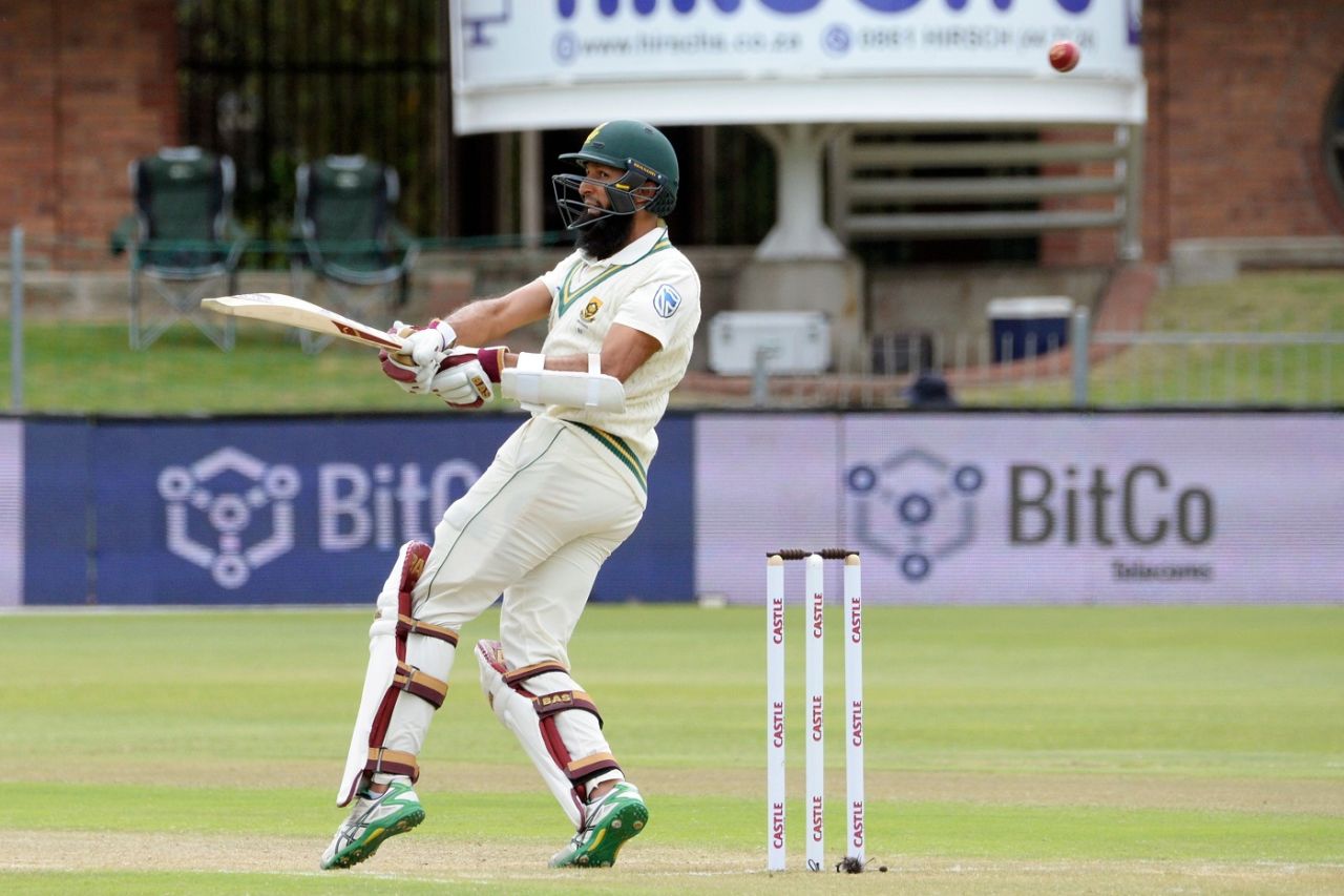 Hashim Amla miscues a pull shot, South Africa v Sri Lanka, 2nd Test, Port Elizabeth, 2nd day, February 22, 2019