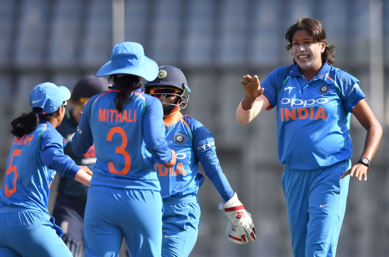 Jhulan Goswami took two wickets in her opening spell, India women v England women, 2nd ODI, Mumbai, February 25, 2019