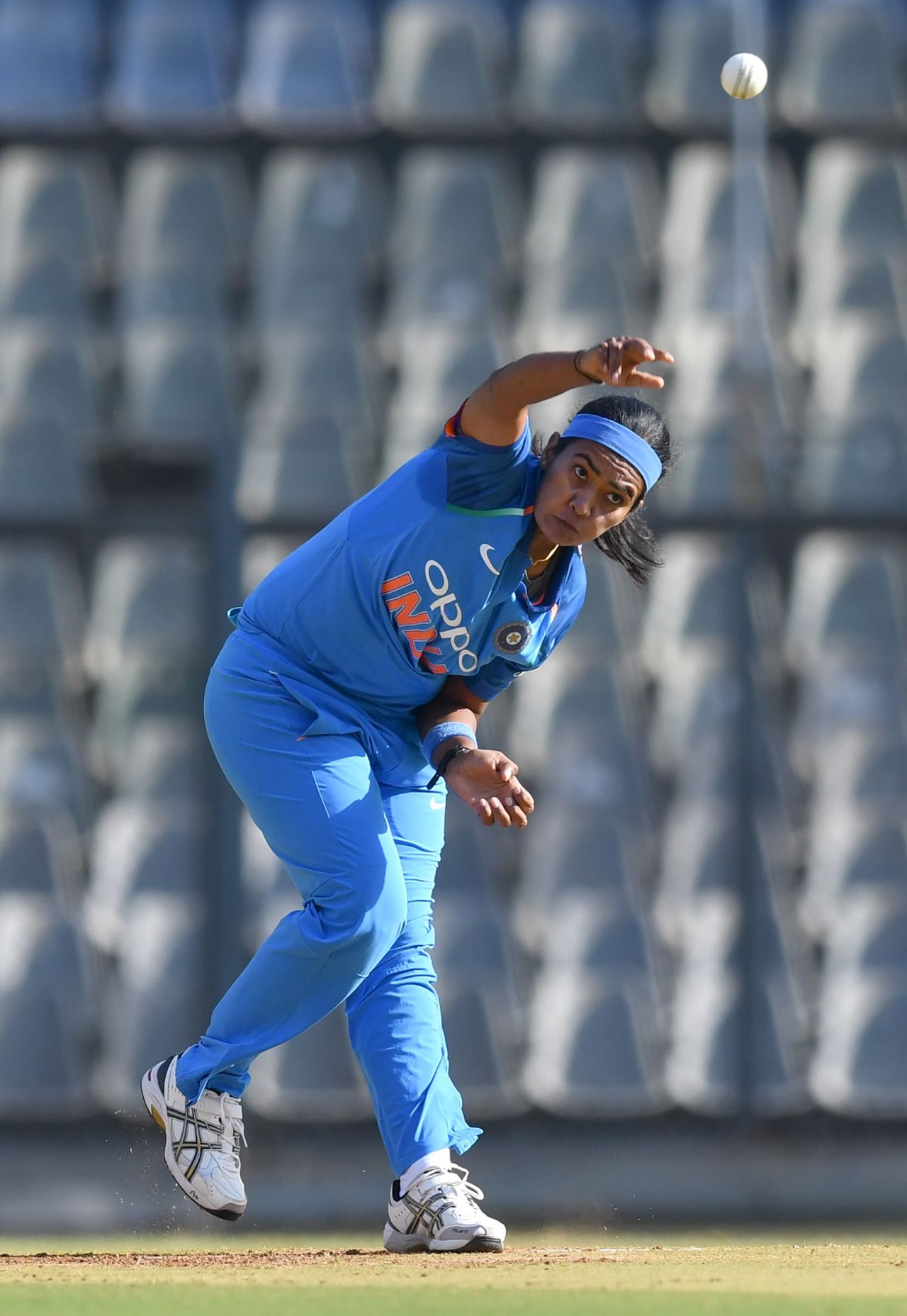 Pandey got the ball to move around in the air a fair bit, India v England, 2nd women's ODI, Mumbai, February 25, 2019
