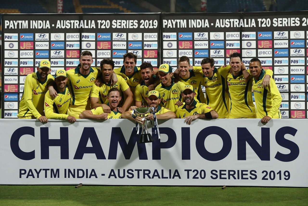 Australia's T20I squad celebrate after winning the series 2-0 against India, India v Australia, 2nd T20I, Bengaluru, February 27, 2019