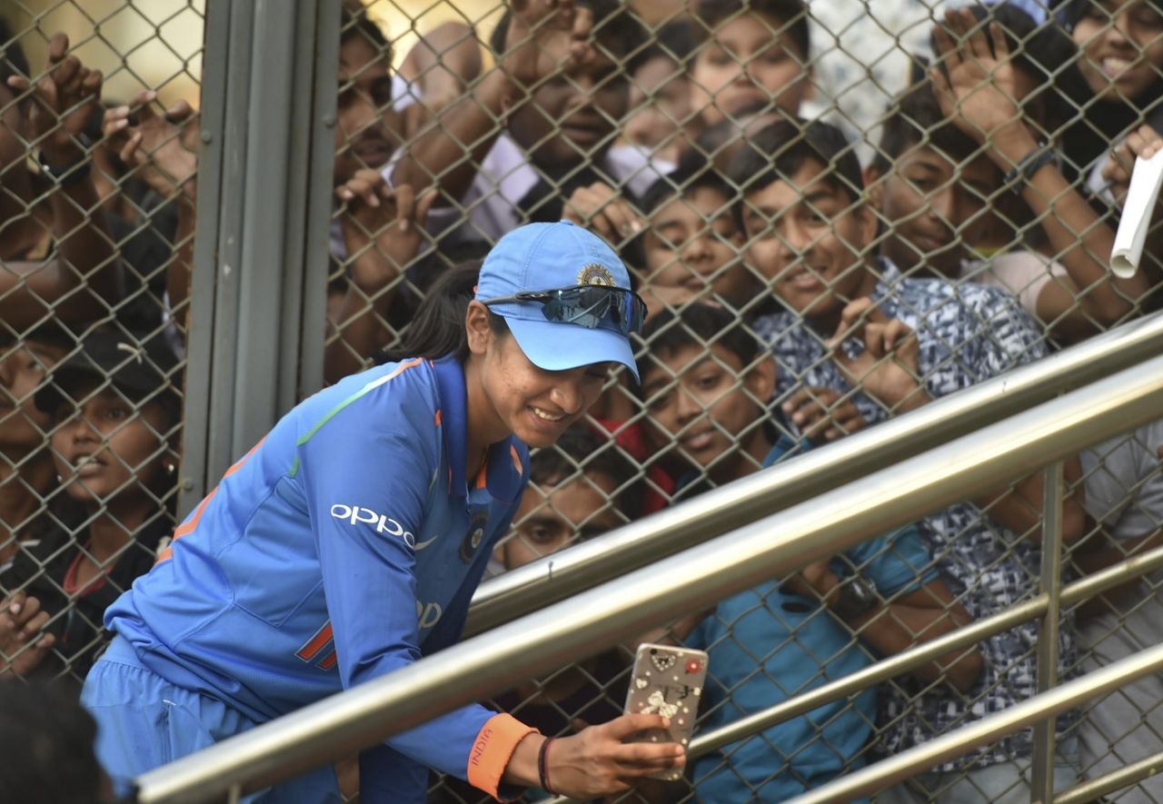 Smriti Mandhana takes a selfie with a fan at Wankhede Stadium, India v England, 3rd women's ODI, Mumbai, February 28, 2019
