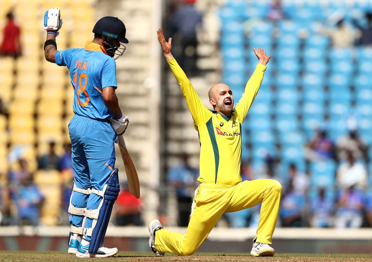 Nathan Lyon appeals successfully, India v Australia, 2nd ODI, Nagpur, March 5, 2019