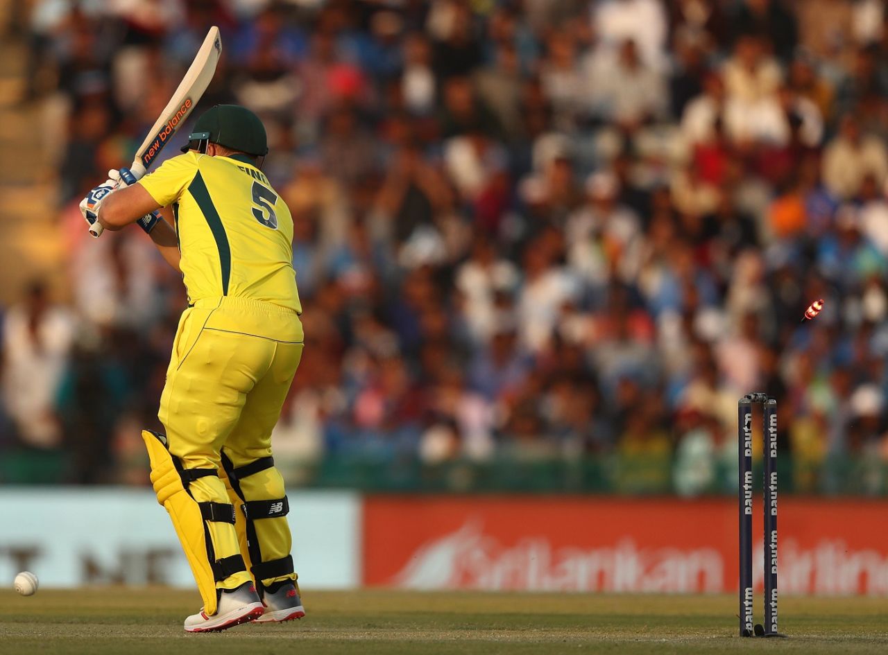 Aaron Finch allows one to slip through, India v Australia, 4th ODI, Mohali, March 10, 2019