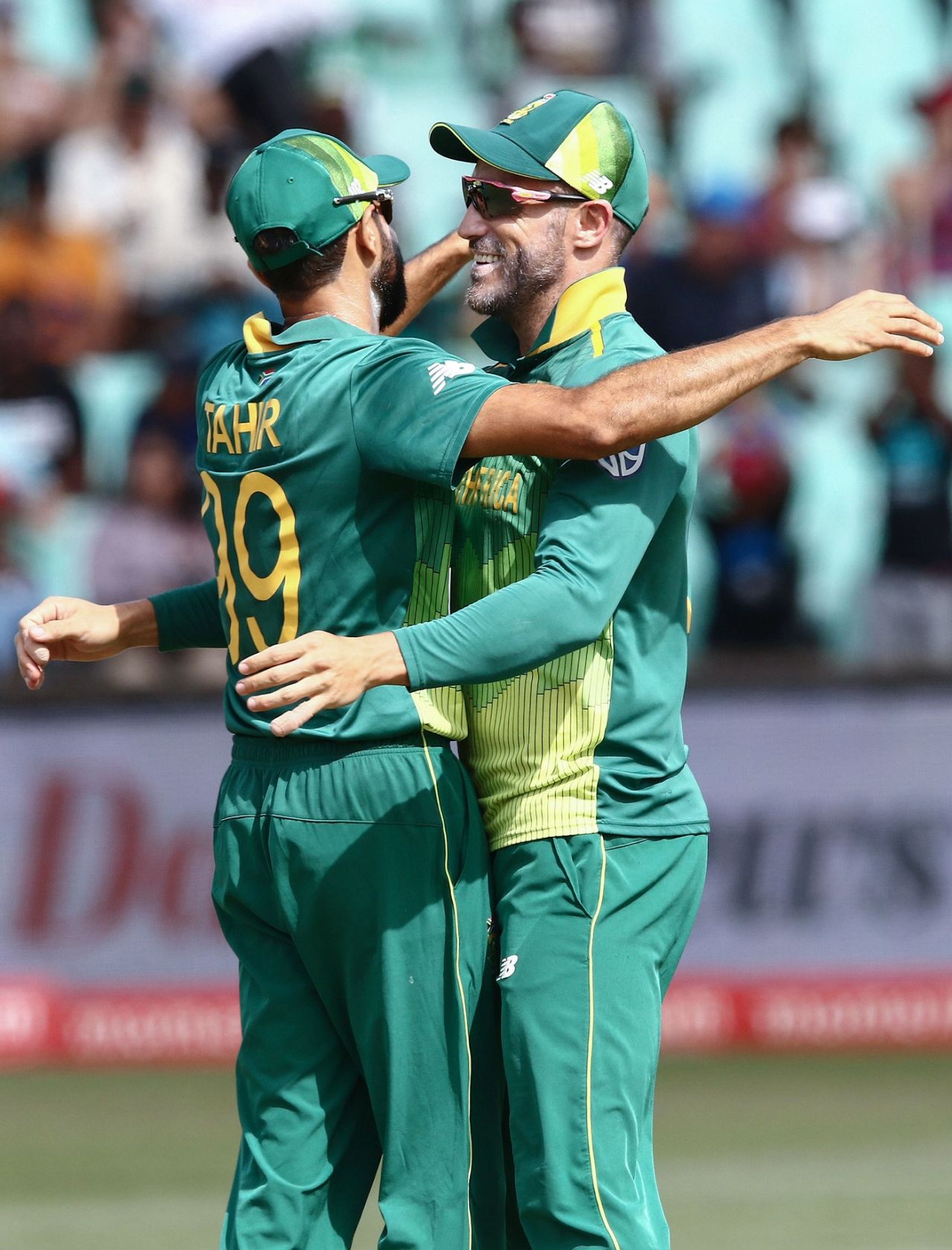 Faf du Plessis embraces Imran Tahir following the wicket of Niroshan Dickwella, South Africa v Sri Lanka, 4th ODI, Durban, March 10, 2019
