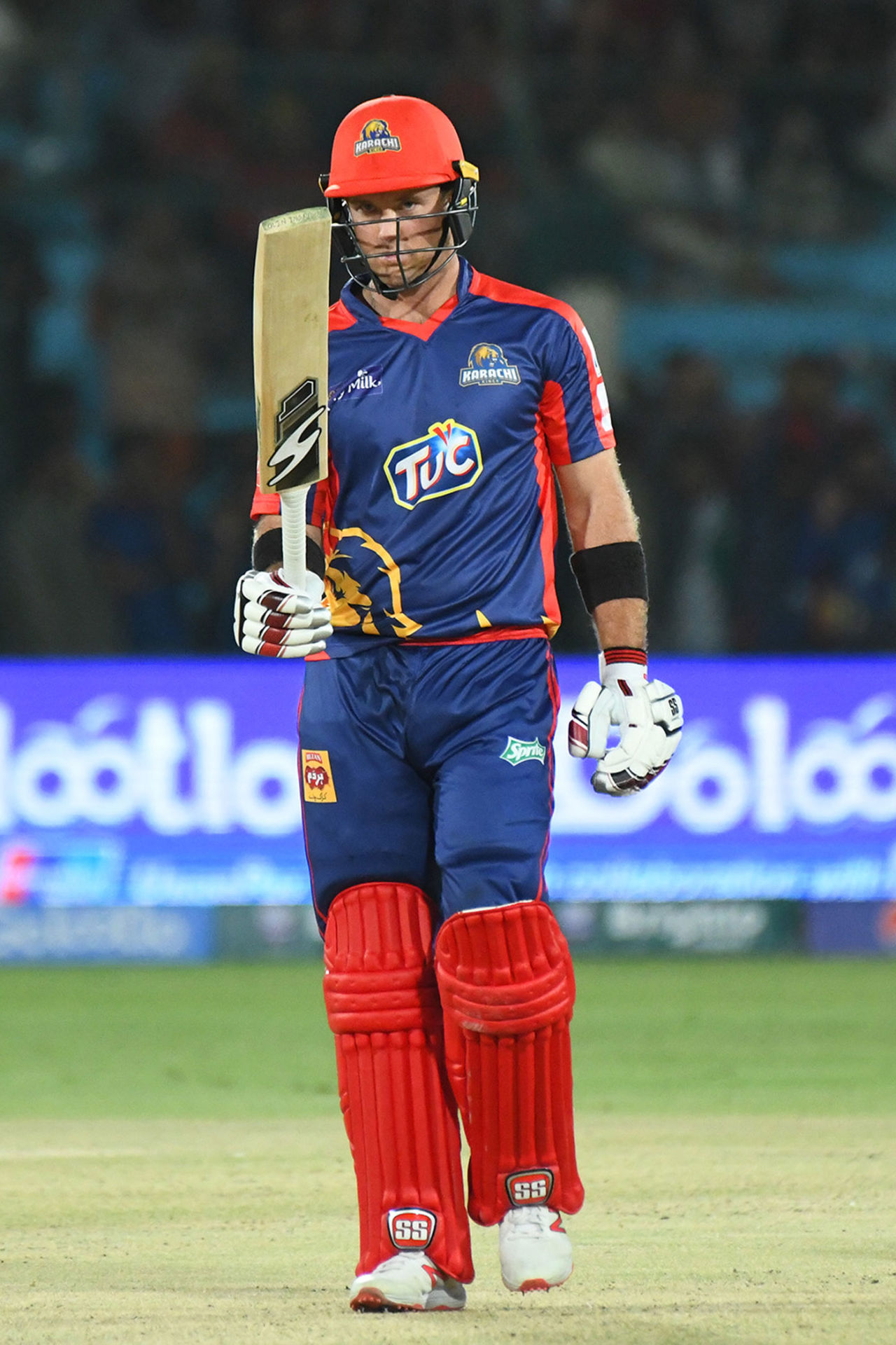 Colin Ingram raises his bat after getting to his half-century, Karachi Kings v Peshawar Zalmi, Karachi, March 11, 2019