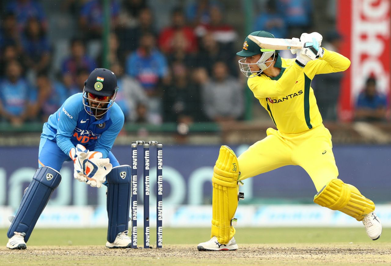 Peter Handscomb uses the depth of the crease nicely, India v Australia, 5th ODI, New Delhi, March 14, 2019