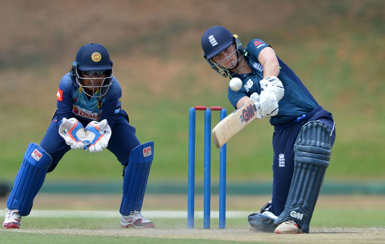 Amy Jones drives one down the ground, Sri Lanka v England, 2nd women's ODI, Hambantota, March 18, 2019