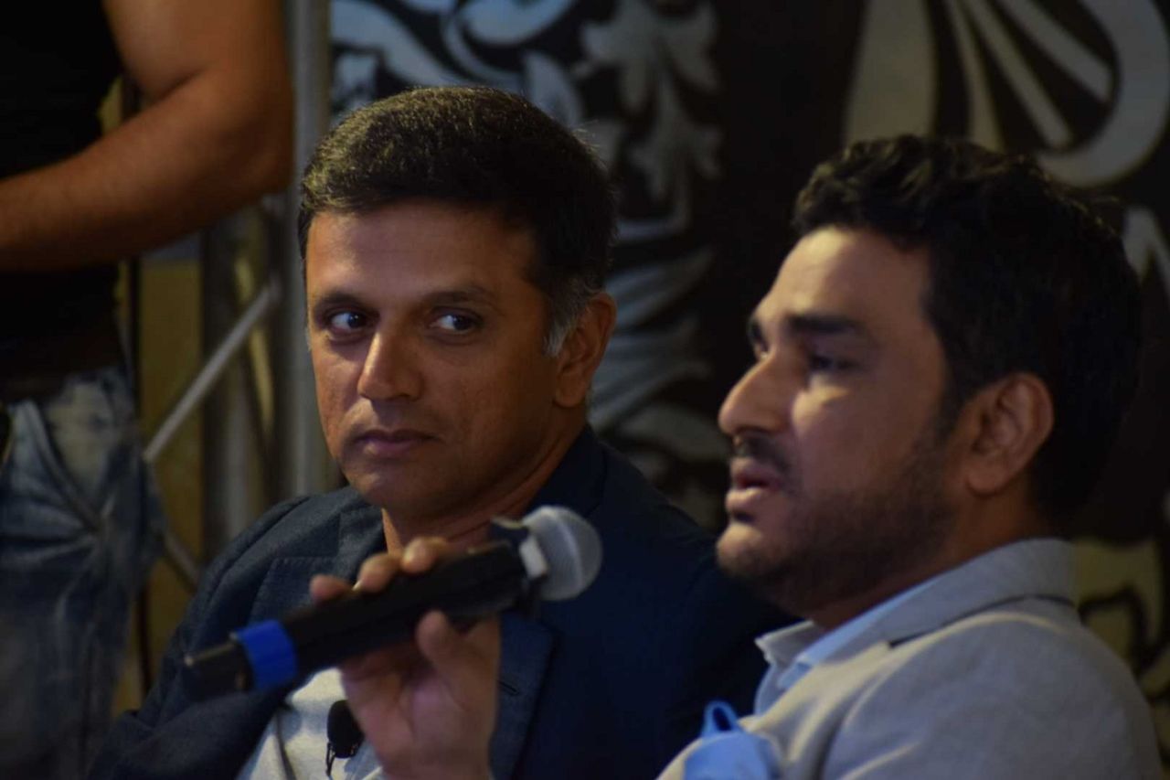 Rahul Dravid and Sanjay Manjrekar at the launch of ESPNcricinfo's Superstats