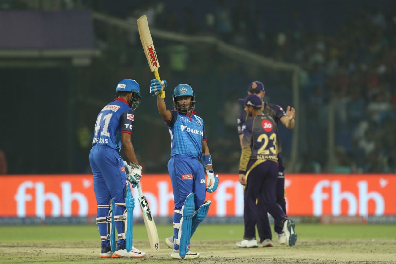 Prithvi Shaw acknowledges the applause after bringing up a half-century, Delhi Capitals v Kolkata Knight Riders, IPL 2019, March 30, 2019