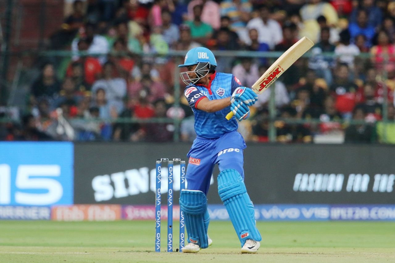 Tim Southee strikes early in Delhi Capitals' chase, Royal Challengers Bangalore v Delhi Capitals, IPL 2019, Bengaluru, April 7, 2019
