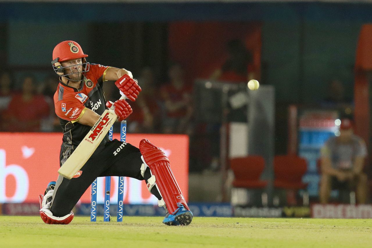 AB de Villiers watches closely as he shapes to scoop, Kings XI Punjab v Royal Challengers Bangalore, IPL 2019, Mohali, April 13, 2019