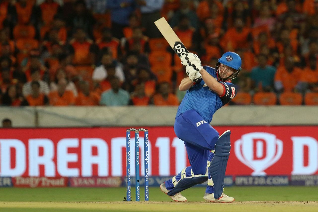 Colin Munro picks one up over deep squareleg, Sunrisers Hyderabad v Delhi Capitals, IPL 2019, Hyderabad, April 14, 2019
