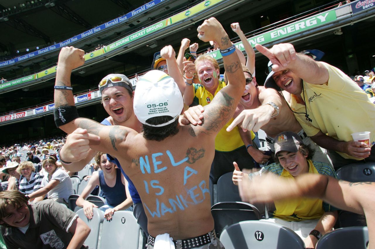 A spectators in Bay 13 sports a derogatory slogan on his back, Australia v South Africa, 2nd Test, Melbourne, 4th day, December 29, 2005