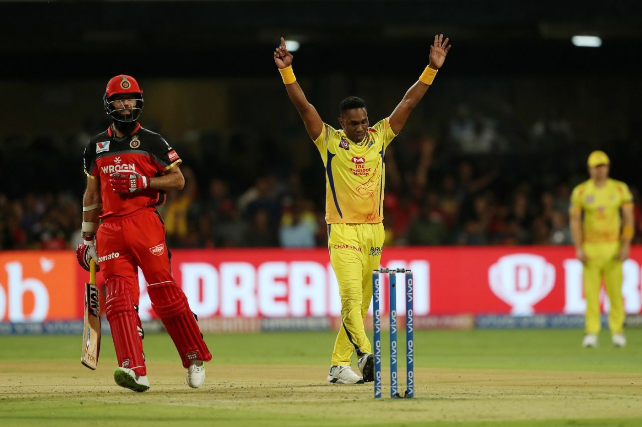 Dwayne Bravo celebrates Moeen Ali's wicket, Royal Challengers Bangalore v Chennai Super Kings, IPL 2019, Bengaluru, April 21, 2019