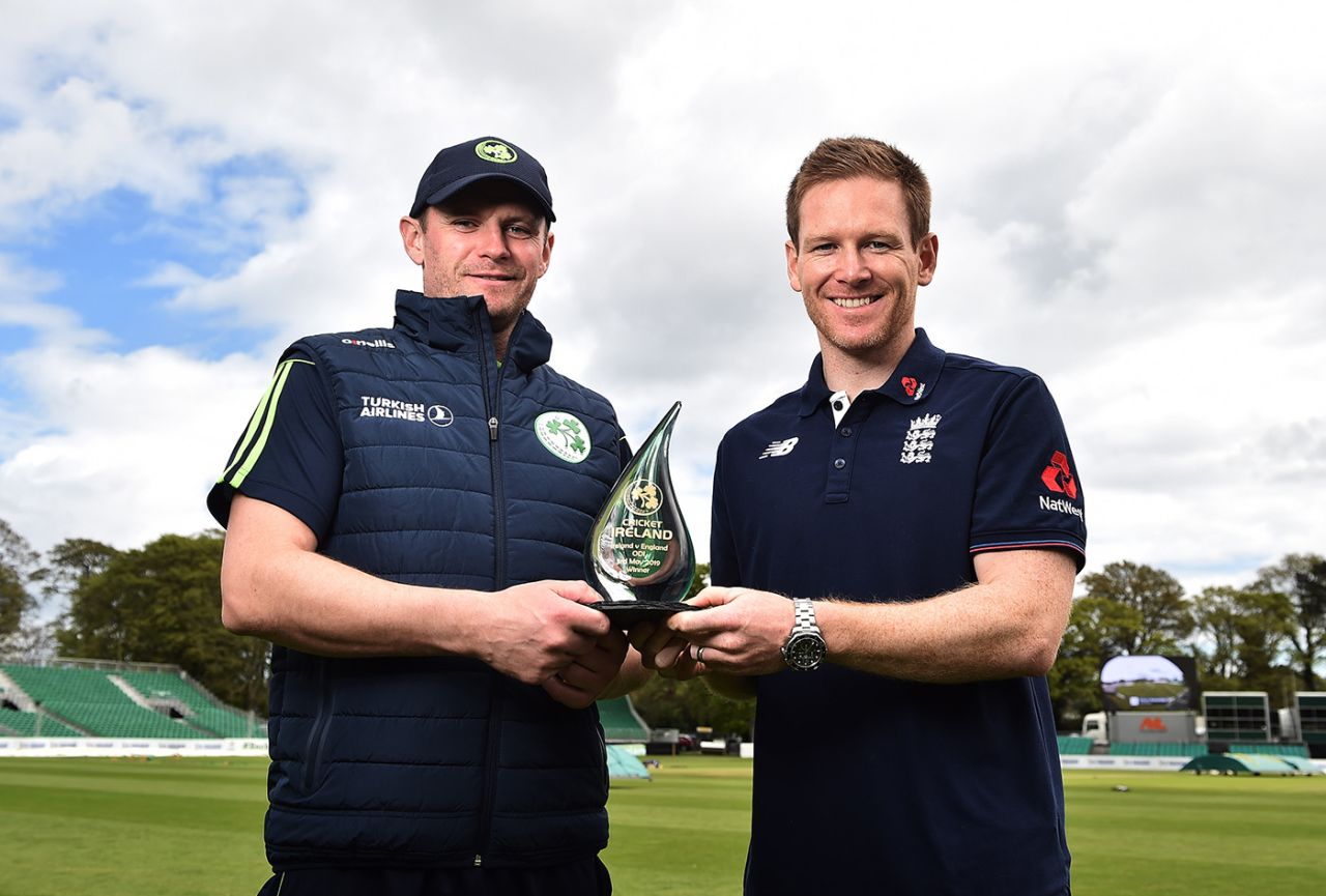 William Porterfield and Eoin Morgan pose with the trophy, Ireland v England, one-off T20, Dublin, May 3, 2019