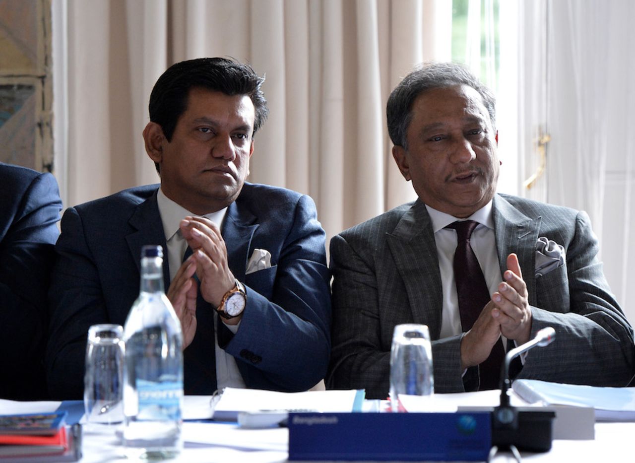A file photo of BCB chief executive Nizamuddin Chowdhury and president Nazmul Hassan. Chowdhury says the BCB will consult various authorities before taking a call on the Sri Lanka tour
