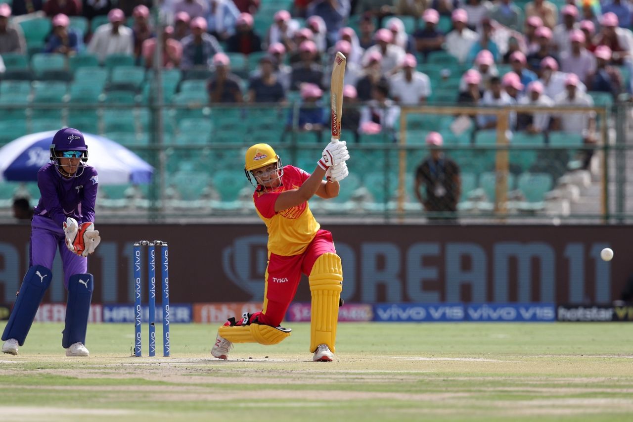 Suzie Bates cleaves one through the off side, Trailblazers v Velocity, Women's T20 Challenge, Jaipur, May 8, 2019