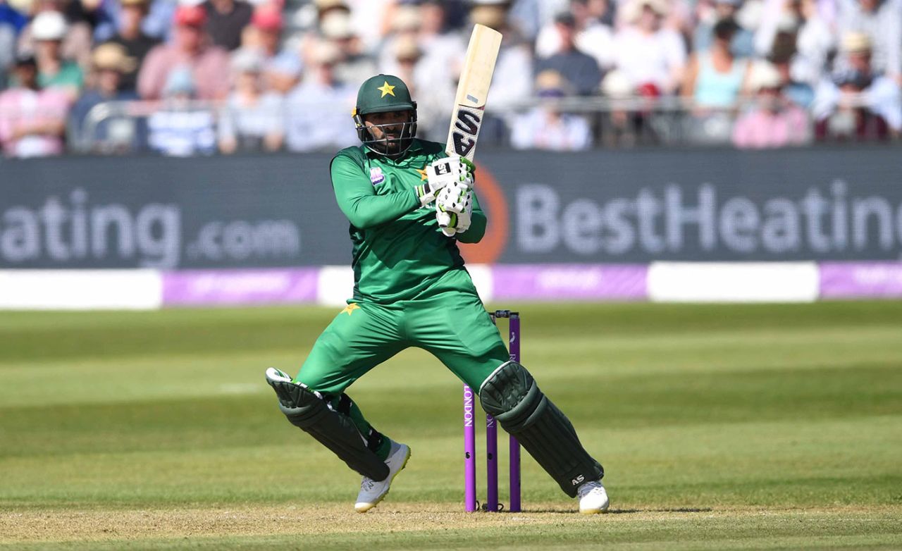 Asif Ali pulls through the leg side, England v Pakistan, 3rd ODI, Bristol, May 14, 2019