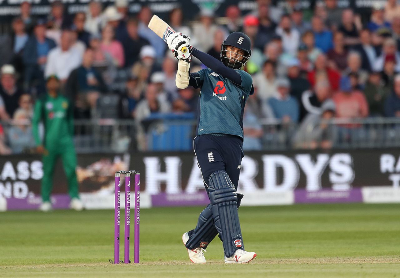 Moeen Ali swats away a pull, England v Pakistan, 3rd ODI, Bristol, May 14, 2019