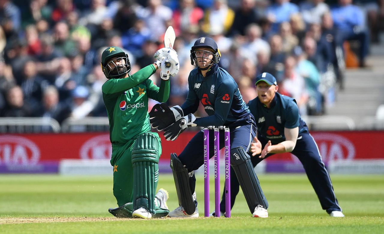 Mohammad Hafeez sweeps over the leg side, England v Pakistan, 4th ODI, Trent Bridge, May 17, 2019