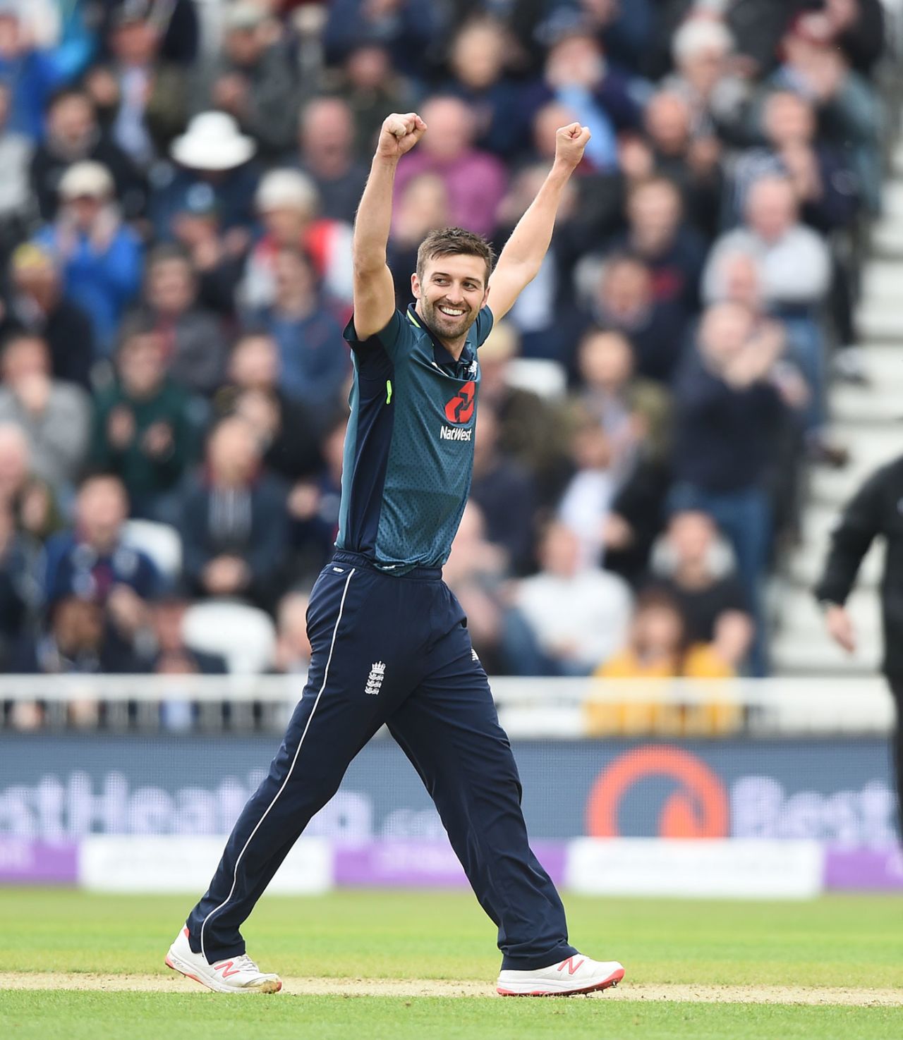 Mark Wood bowled with pace on his return to the team, England v Pakistan, 4th ODI, Trent Bridge, May 17, 2019
