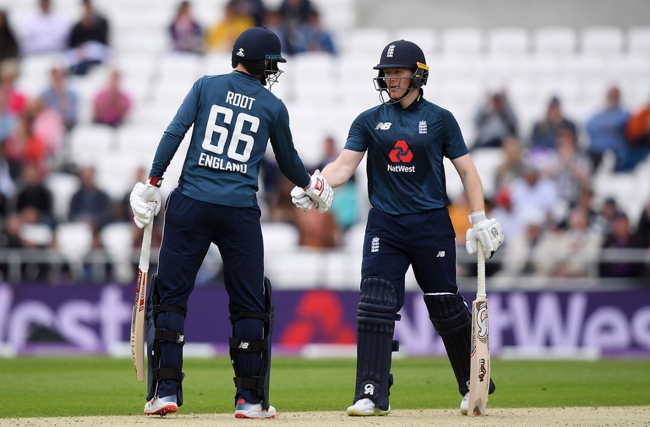 Joe Root and Eoin Morgan put on a century stand, England v Pakistan, 5th ODI, Headingley, May 19, 2019