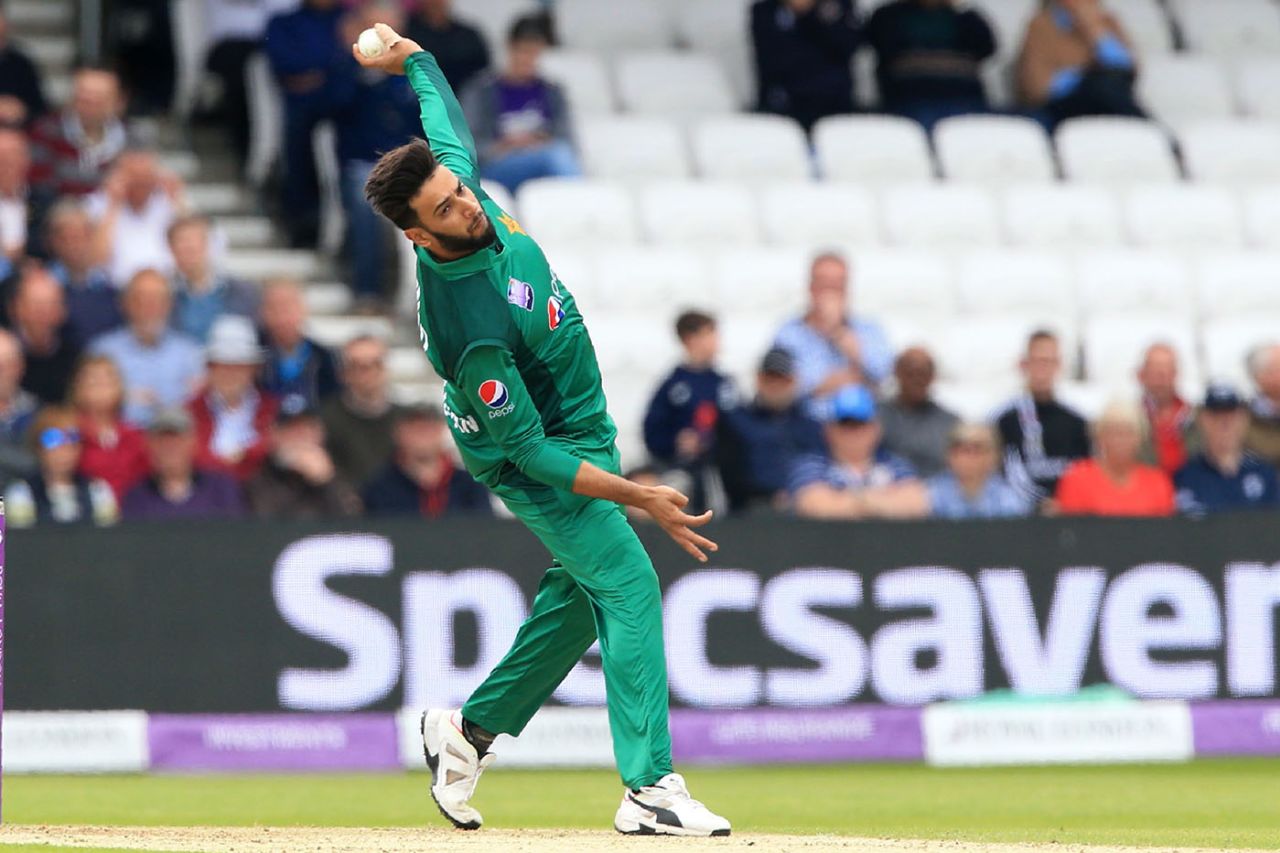 Imad Wasim bowls, England v Pakistan, 5th ODI, Headingley, May 19, 2019