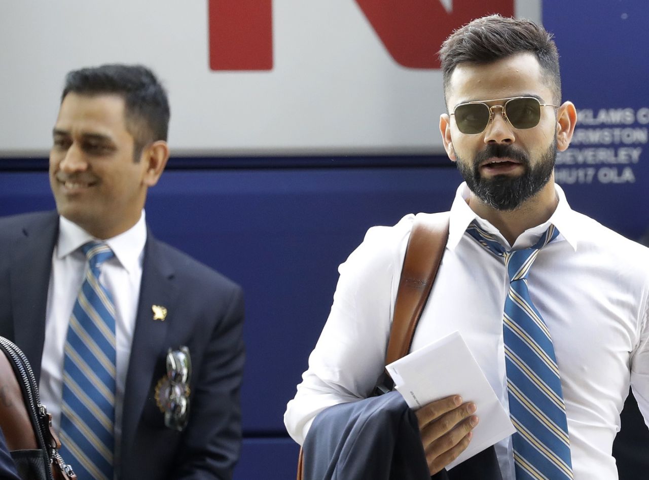 Virat Kohli and MS Dhoni reach the team hotel in London, World Cup 2019, London, May 22, 2019