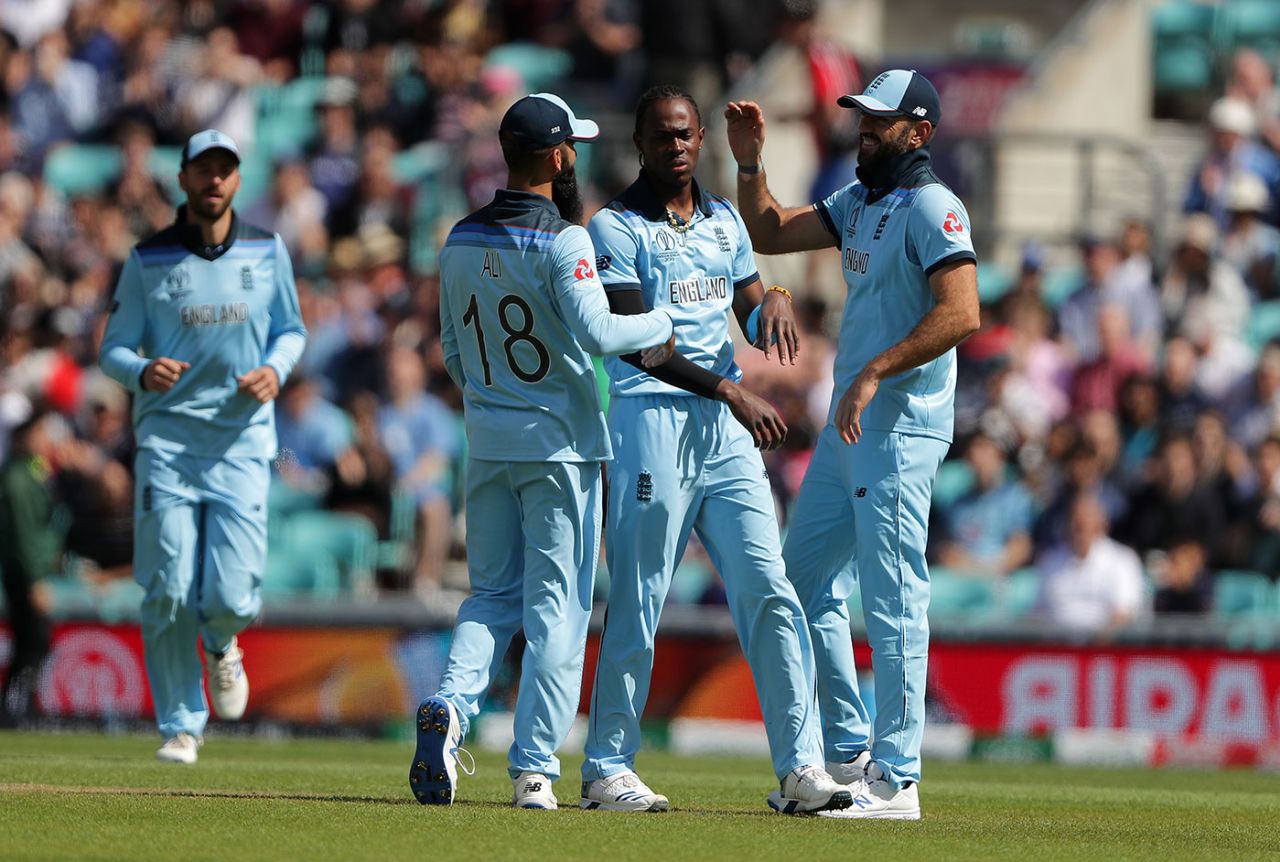 Jofra Archer claimed the first wicket of the day, England v Afghanistan, The Oval, May 27, 2019