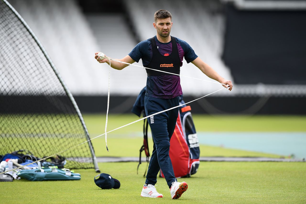 Mark Wood measures out his run, The Oval, May 29, 2019