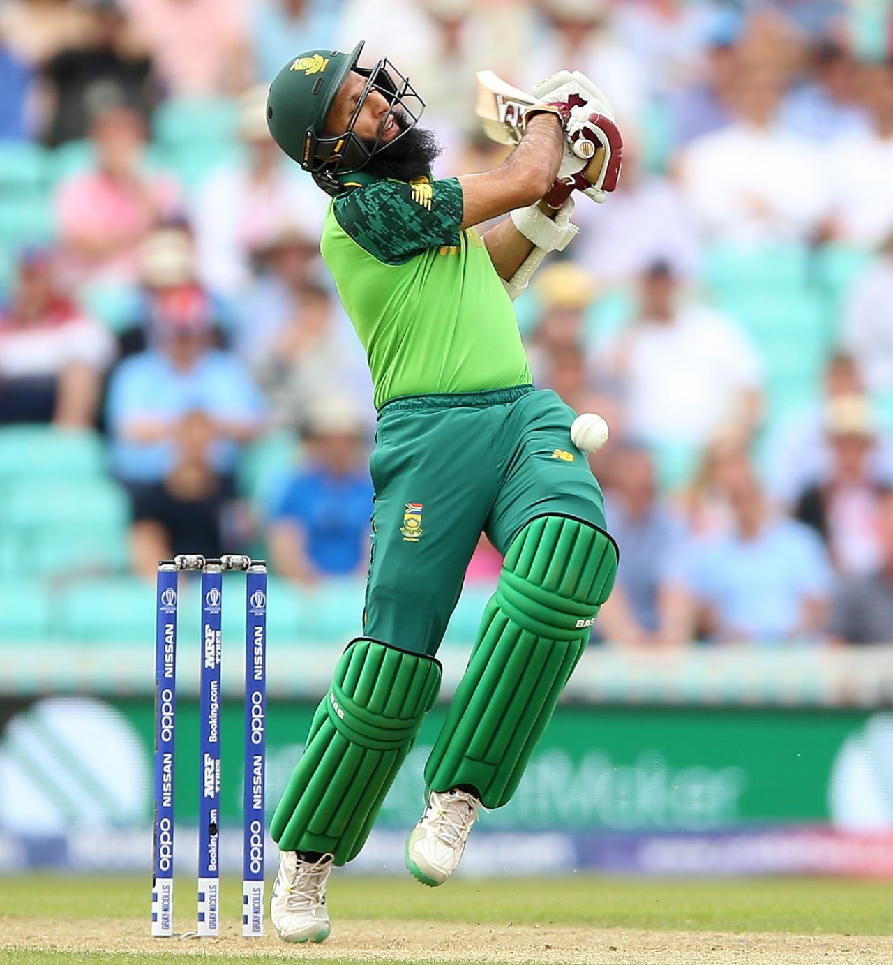 Hashim Amla struck by a Jofra Archer bouncer to the helmet, England v South Africa, World Cup 2019, The Oval, May 30, 2019
