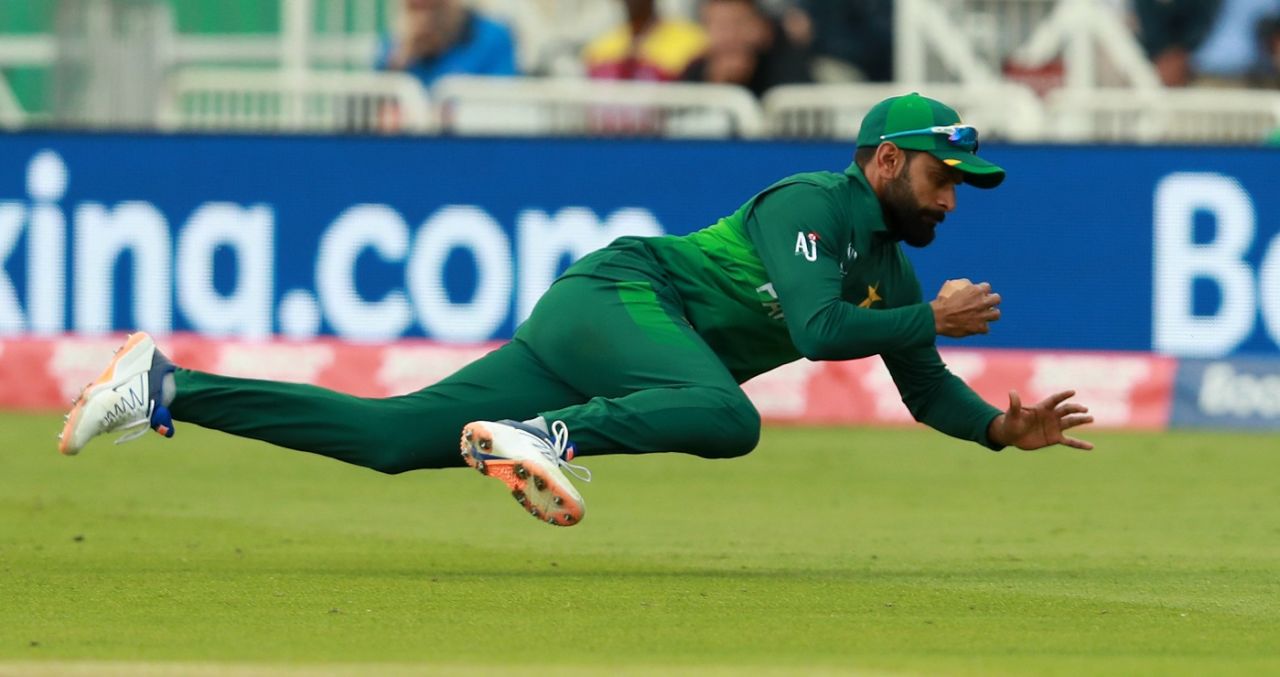 Mohammad Hafeez takes a diving catch to dismiss Shai Hope, Pakistan v West Indies, World Cup 2019, Trent Bridge, May 31, 2019