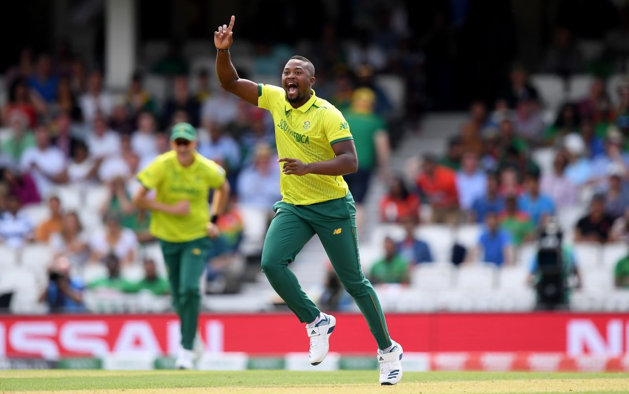 Andile Phehlukwayo celebrates taking the wicket of Tamim Iqbal, Bangladesh v South Africa, World Cup 2019, The Oval, June 2, 2019