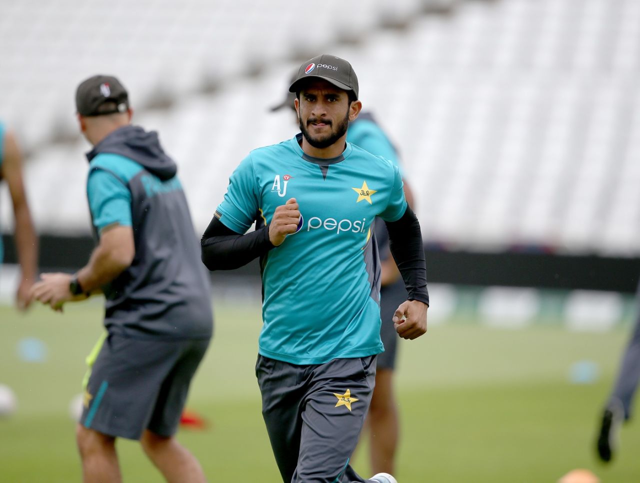 Hasan Ali goes through his warm-up routine, World Cup 2019, Trent Bridge, June 2, 2019