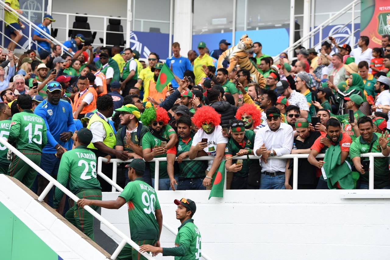 The Bangladesh side make their way back up the steps towards the pavilion, Bangladesh v South Africa, World Cup 2019, The Oval, June 2, 2019