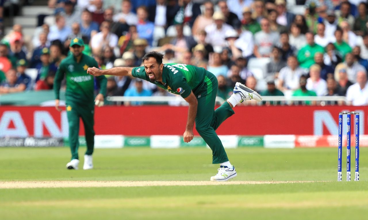 Wahab Riaz in action, England v Pakistan, World Cup 2019, Trent Bridge, June 3, 2019