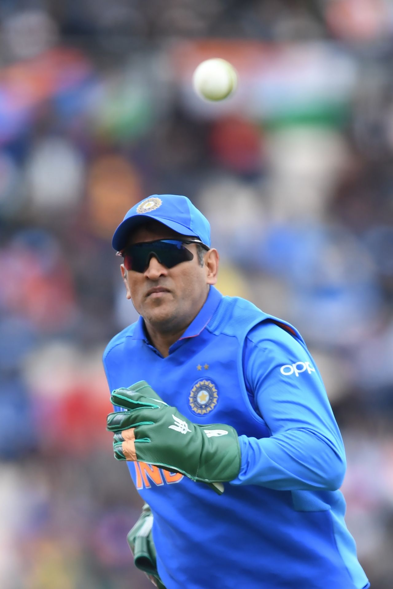 MS Dhoni sported gloves with Indian Army insignia, India v South Africa, Southampton, World Cup 2019, June 5, 2019