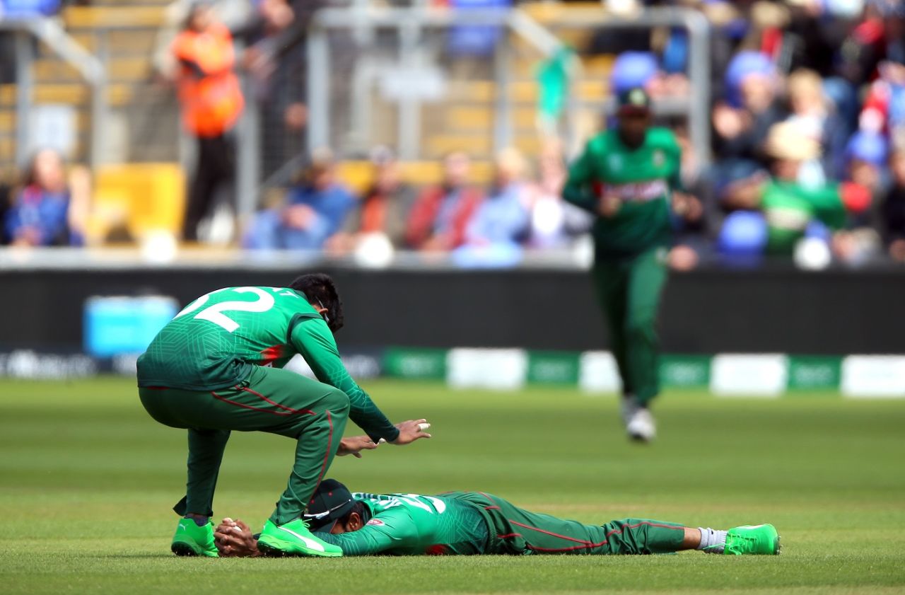 Mehidy Hasan is congratulated for taking the catch to dismiss Jonny Bairstow, England v Bangladesh, World Cup 2019, Cardiff, June 8, 2019