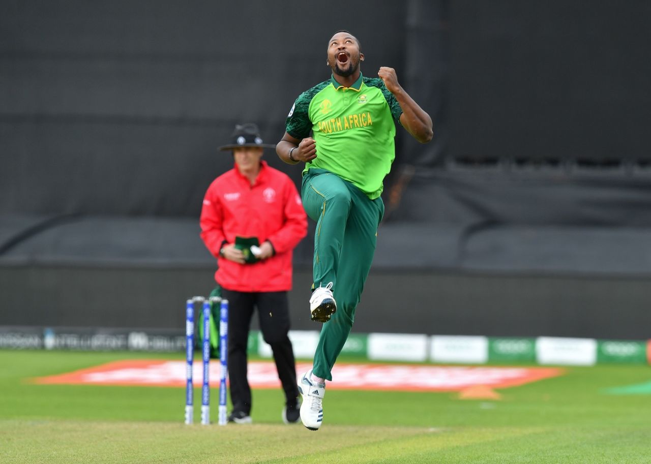 Andile Phehlukwayo celebrates after dismissing Hashmatullah Shahidi, Afghanistan v South Africa, World Cup 2019, Cardiff, June 15, 2019