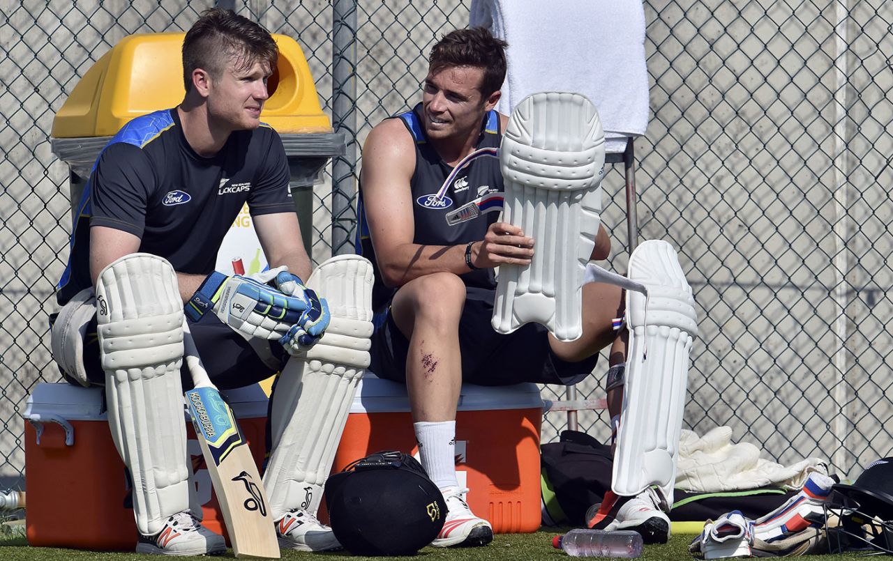 Jimmy Neesham (left) and Tim Southee at a training session the day before the match, Australia v New Zealand, 1st Test, Brisbane, November 5, 2015