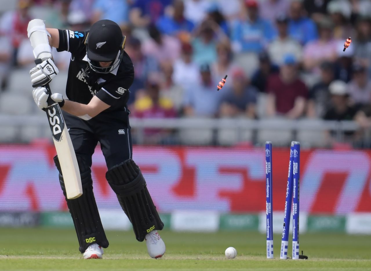 Colin Munro gets bowled by Sheldon Cottrell, New Zealand v West Indies, World Cup 2019, Manchester, June 22, 2019