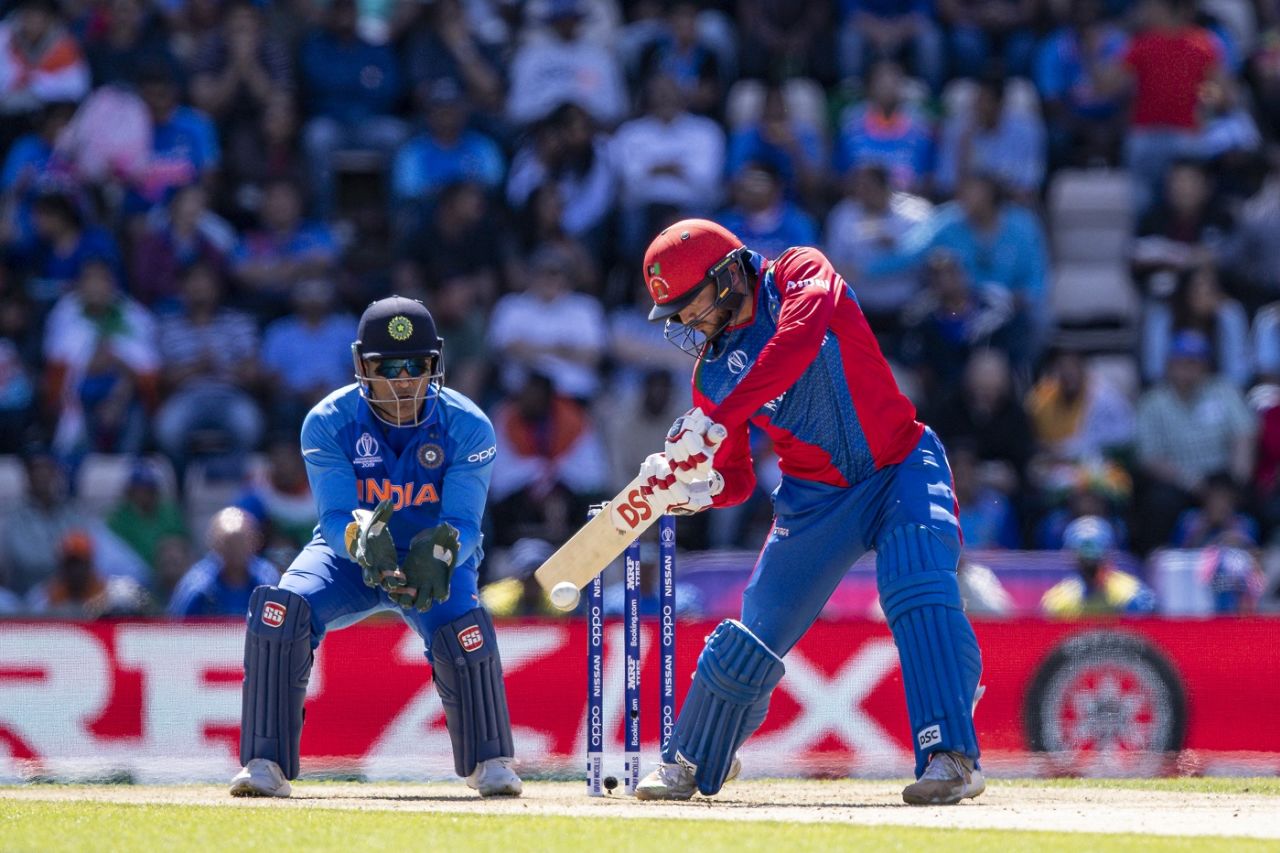 Gulbadin Naib shapes to play away on the off side, Afghanistan v India, World Cup 2019, Southampton, June 22, 2019