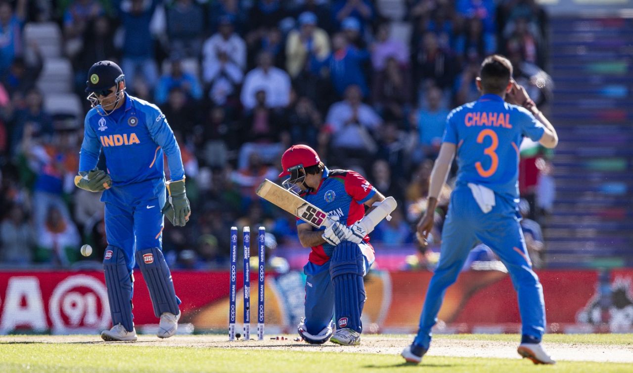 Asghar Afghan is bowled by Yuzvendra Chahal, Afghanistan v India, World Cup 2019, Southampton, June 22, 2019