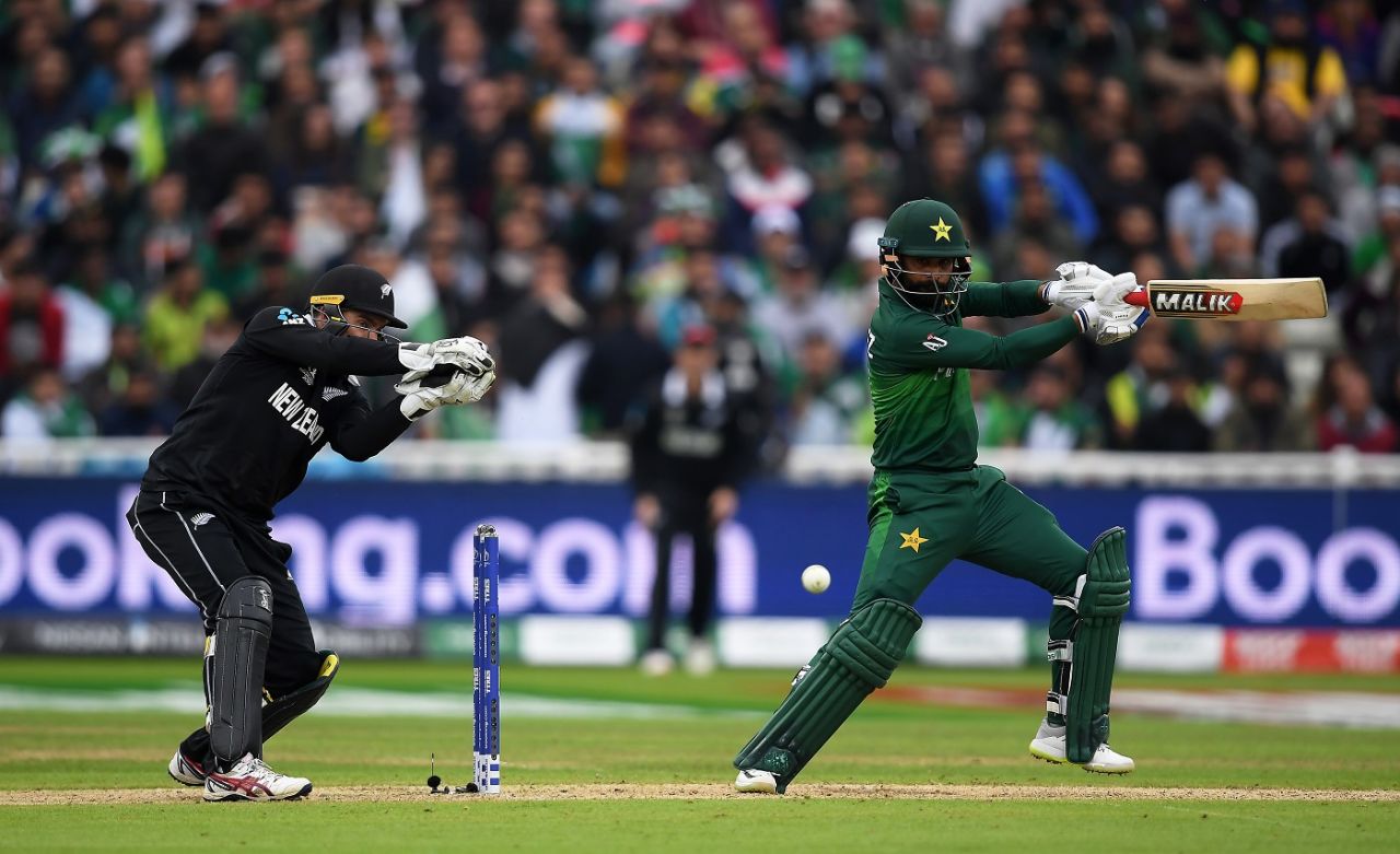 Mohammad Hafeez cuts the ball away, New Zealand v Pakistan, World Cup 2019, Birmingham, June 26, 2019